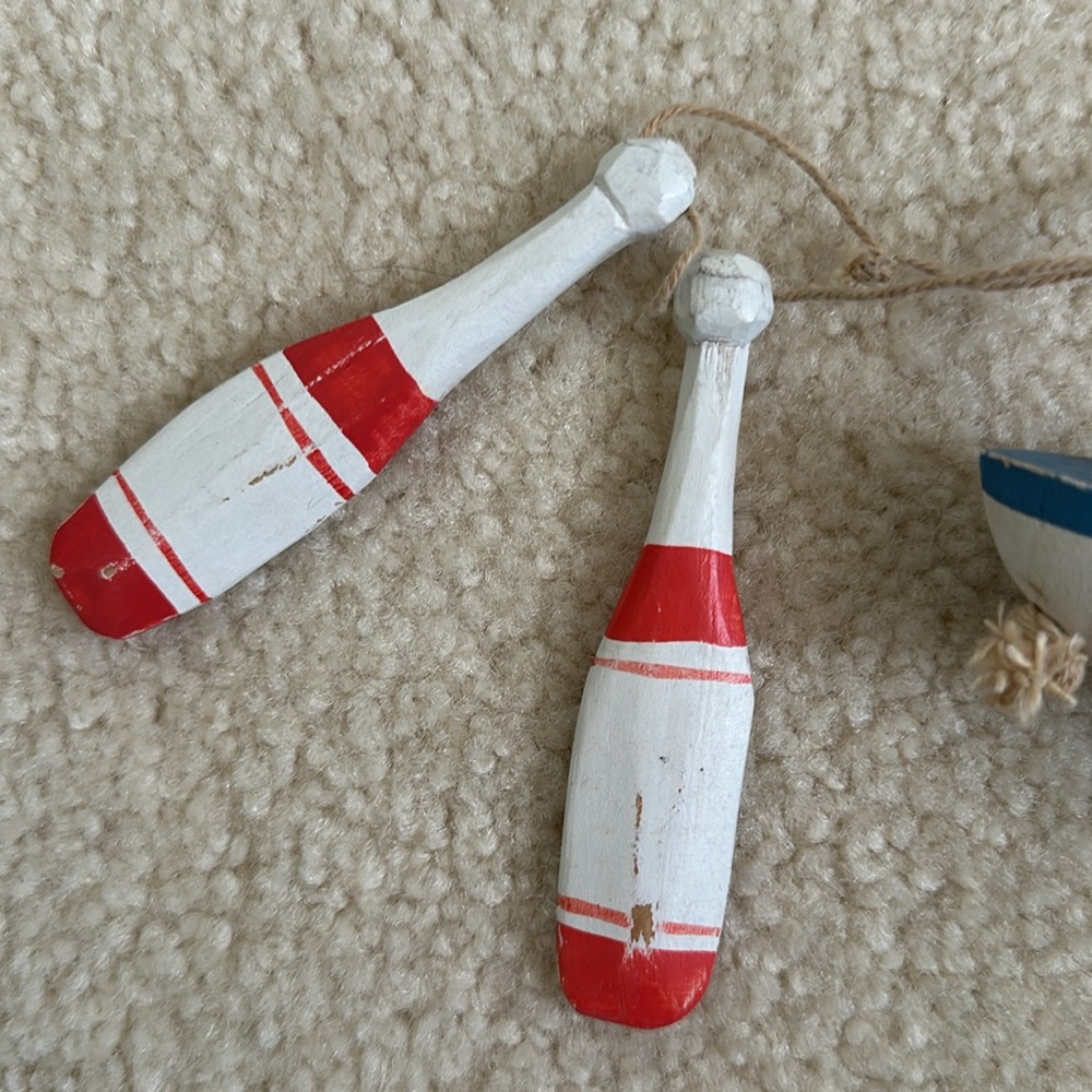 Rowboat Ornament 🚣 - Picture 2 of 7